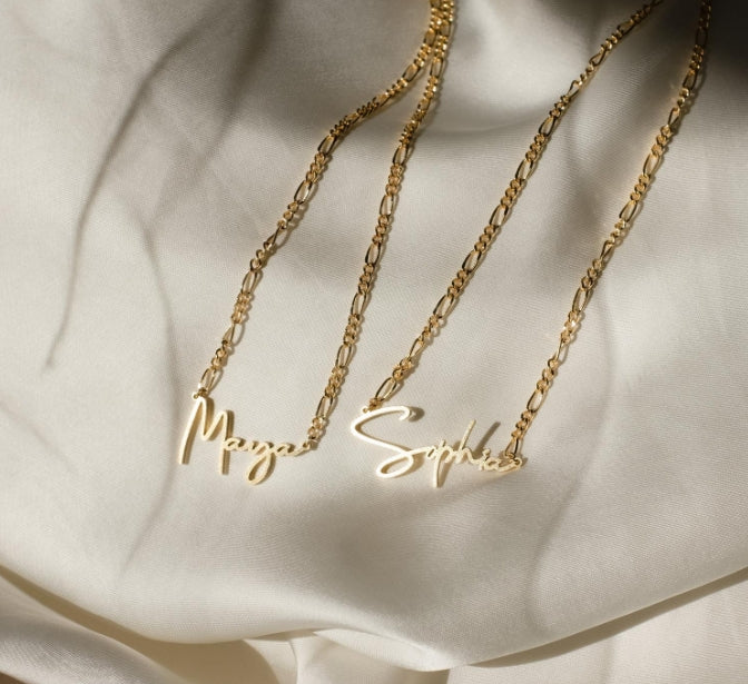 Michelle Personalized Name Necklace with English Letters