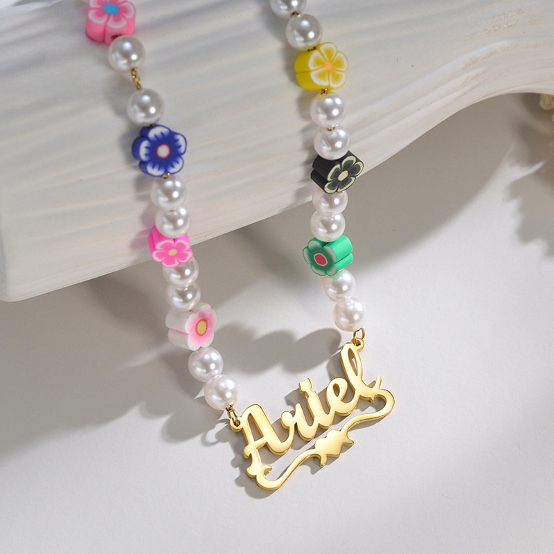 Mia Flower Pearl Name Necklace