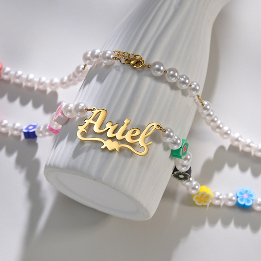 Mia Flower Pearl Name Necklace