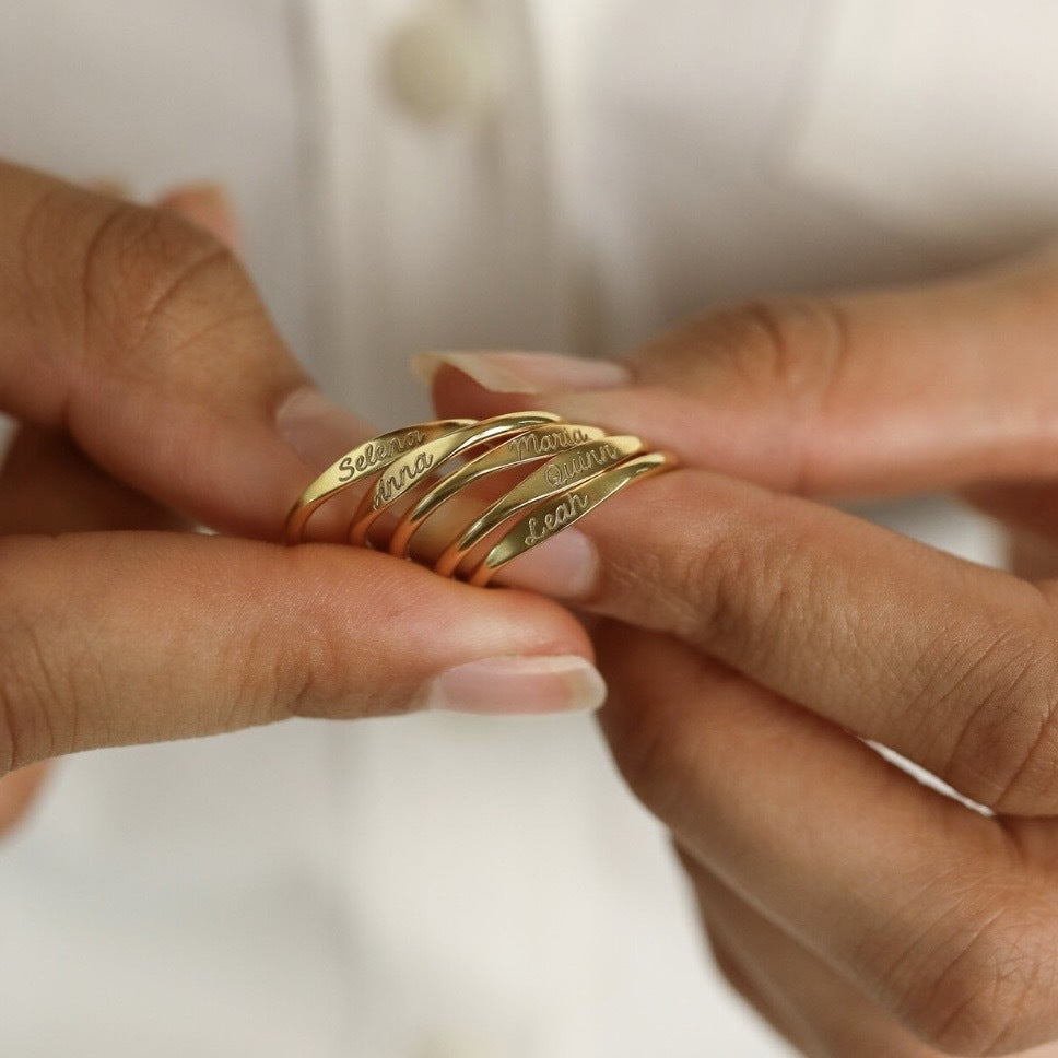 Holly Customizable Love & Name Ring