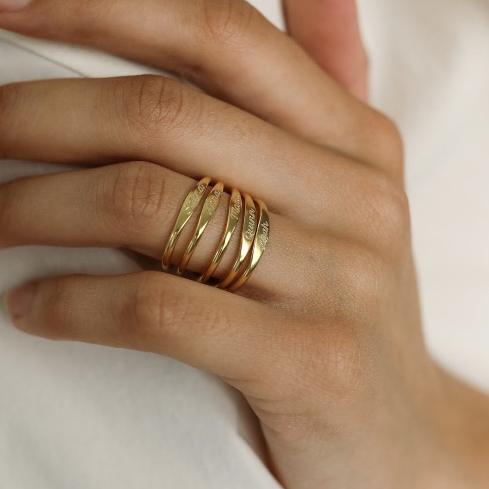 Holly Customizable Love & Name Ring