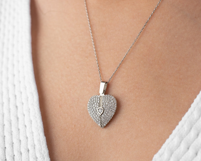 Piper Personalized Angel Wings Heart Necklace